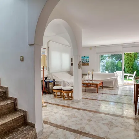 Casa Acollidora: Beachside Comfort For 8 Near Center Villa Platja d'Aro