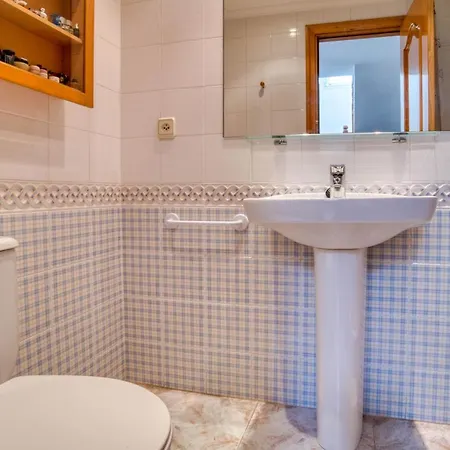 Casa Acollidora: Beachside Comfort For 8 Near Center Platja d'Aro